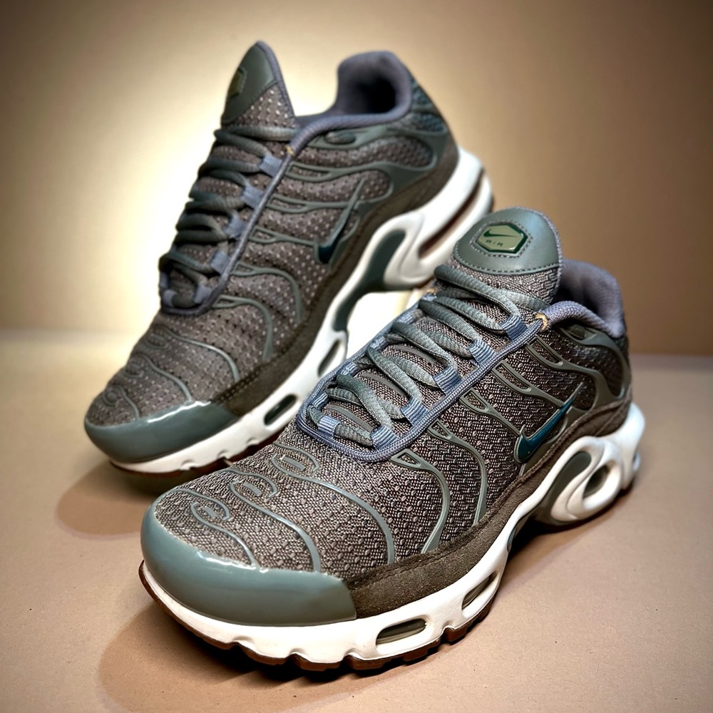 Nike Air Max Plus Women’s Shoes Size 7 605112-053